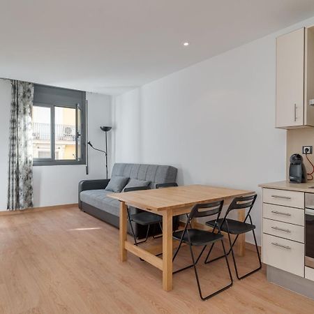 Guestready - Bright Home Near Montjuic Barcelona Buitenkant foto